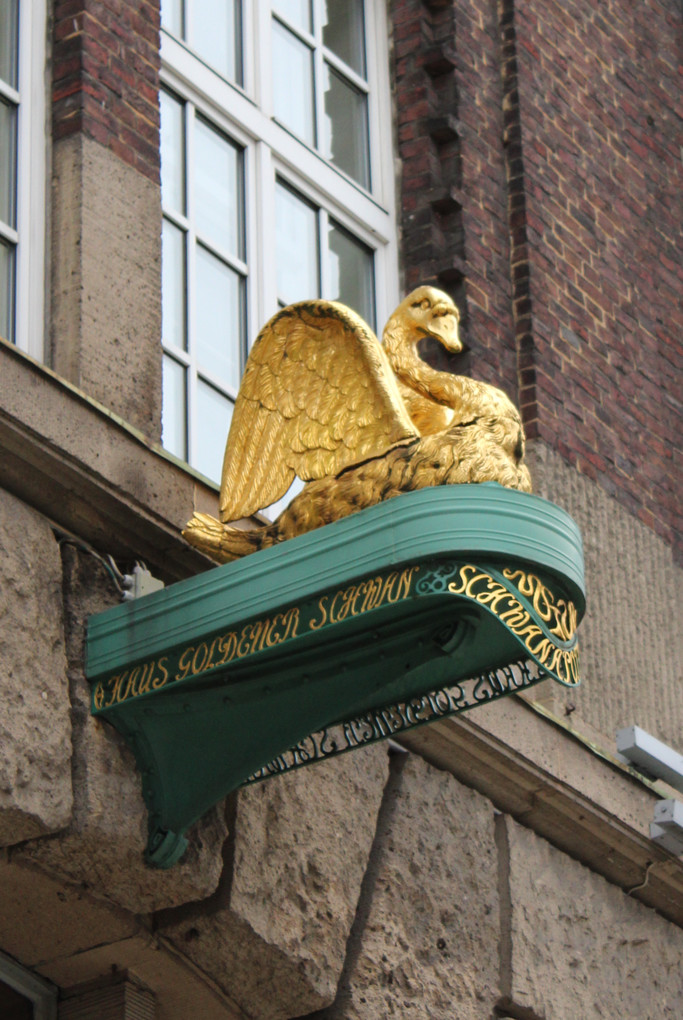 Goldener Schwan Ärztehaus an der Oper
